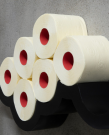 ljustgult beige toalettpapper